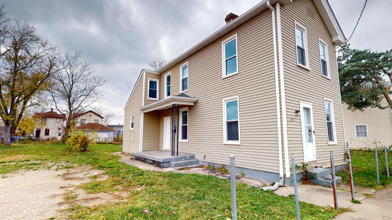 Property main image