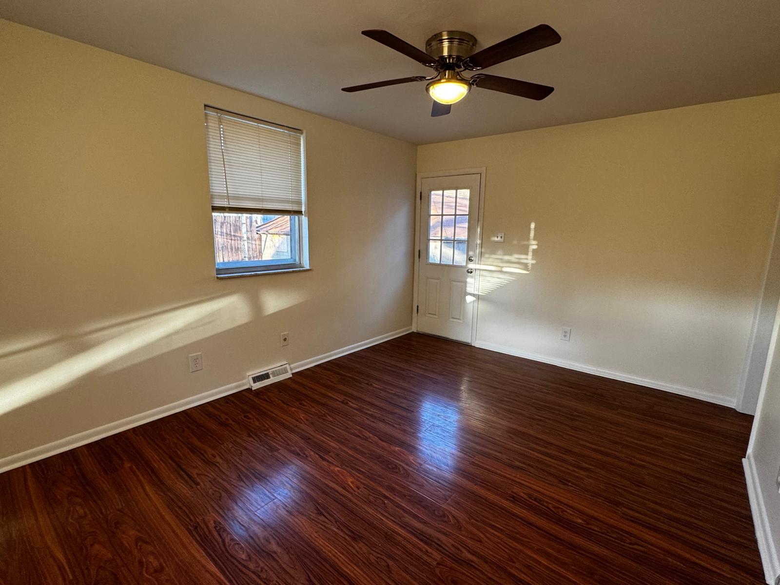 3735 Lovell Avenue - 3